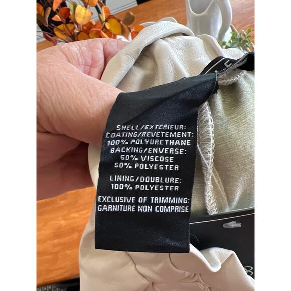 NWT Bagatelle size medium cream colored faux leather pants - Picture 5 of 5